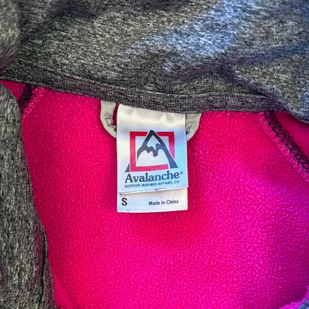 Avalanche Women's Pink and Gray Jacket - Picture 2 of 4